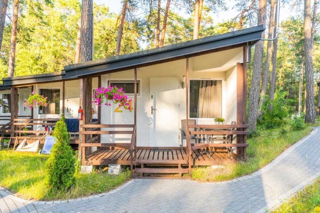 Bursztynowo Osrodek Wczasowy Villa Штутово Екстериор снимка